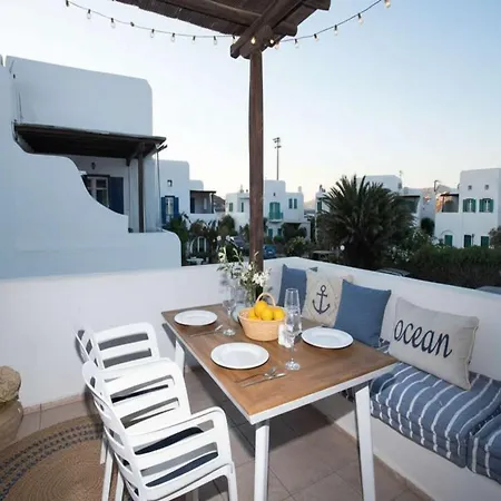 Poolside With Coastal Views Διαμέρισμα Ορνός